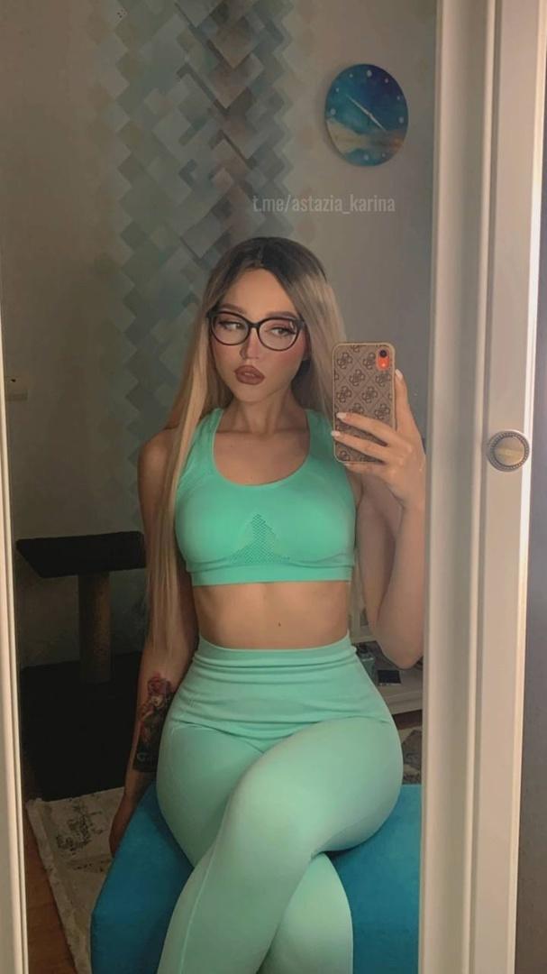 К сожалению нынешний слив довольно ограниченный и фулл содержит только горячие фото с красоткой. К сожалению нынешний слив довольно ограниченный и фулл содержит только горячие фото с красоткой.