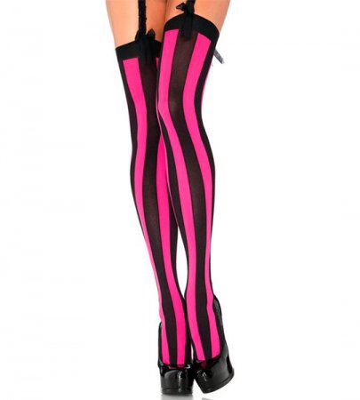 Самые красивые женские чулки (100 фото)