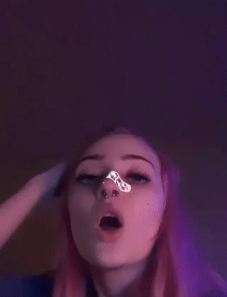 Красивые гиф для дискорда с девушками, Гиф в Дискорд девушки Красивые гиф для дискорда с девушками, Гиф в Дискорд девушки