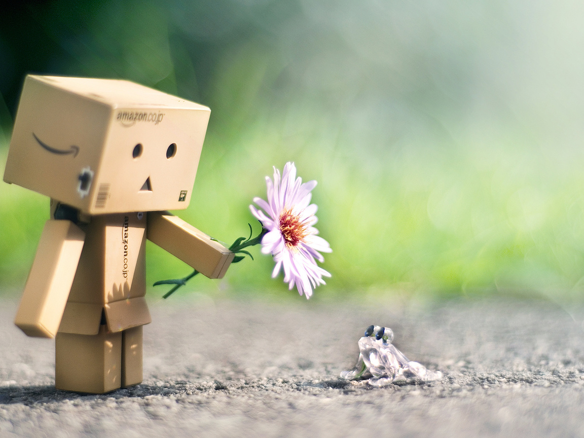 Бесплатная картинка для рабочего стола на тему: Danbo, дружба, Картонный человечек Danbo