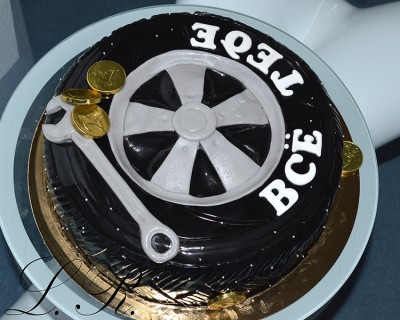 Торт на день рождения мужчине автомеханику Торт на день рождения мужчине автомеханику