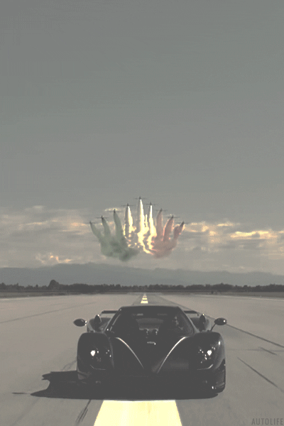 Красивая гифка с машиной, Крутая машина gif. Красивая гифка с машиной, Крутая машина gif.