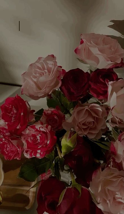 С Днём рождения, милая. С Днём рождения, милая.