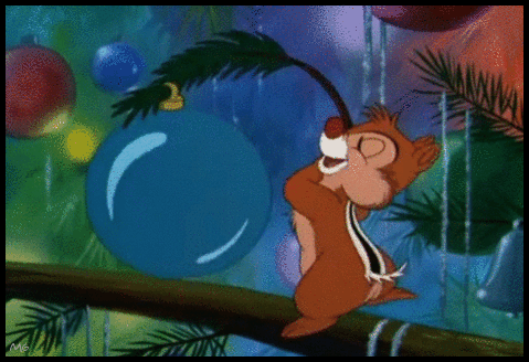 Новогодние гифы из мультиков про Чипа и Дейла.