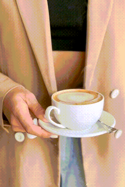 Оригинальная гиф открытка с чашкой кофе и надписью "Доброго утра, удачного понедельника!". Оригинальная гиф открытка с чашкой кофе и надписью "Доброго утра, удачного понедельника!".