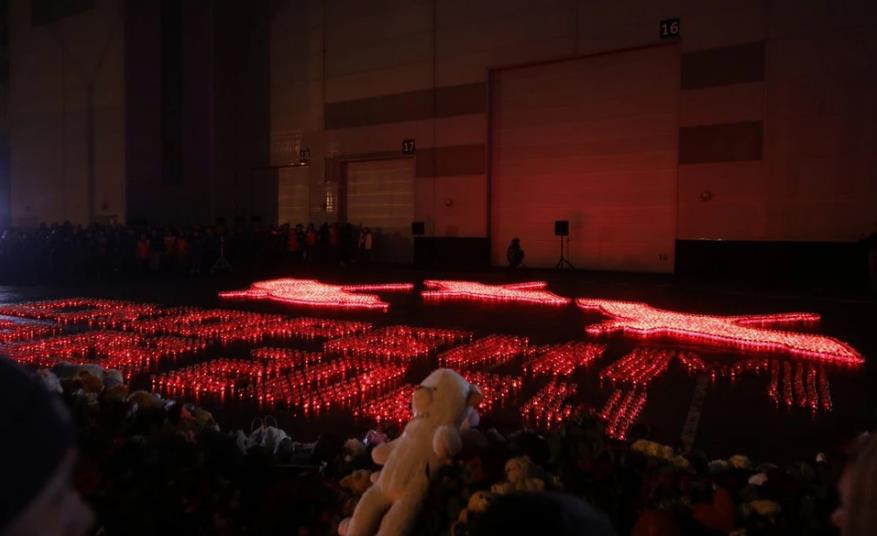 Сегодня 10ки тысяч людей пришли почтить память жертв теракта 22.03.2024 в Крокус Сити Холл. Сегодня 10ки тысяч людей пришли почтить память жертв теракта 22.03.2024 в Крокус Сити Холл.