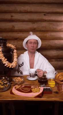 Прикольная гифка с мужиком в бане и надписью "Баня парит, здоровье дарит". Прикольная гифка с мужиком в бане и надписью "Баня парит, здоровье дарит".