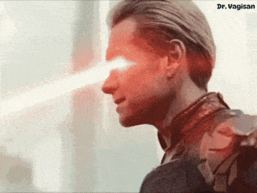 Эпичная гифка Хоумлендер сжигает толпу.