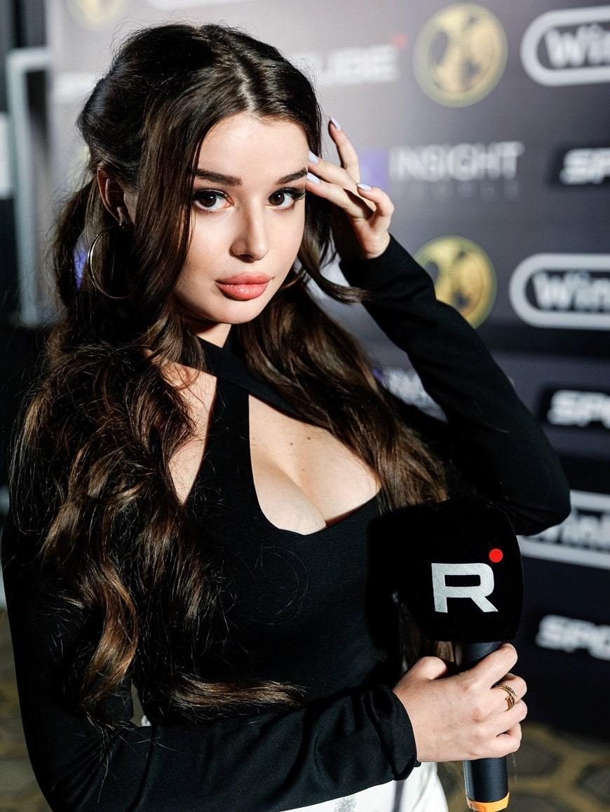 Сексуальная Александра Смирнова в конкурсе «Мисс Камышин – 2017». Сексуальная Александра Смирнова в конкурсе «Мисс Камышин – 2017».