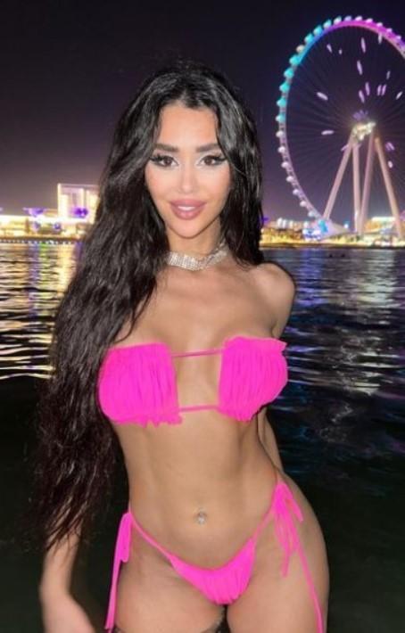 Как мы уже говорили выше, фото голой Farida Shirinova можно увидеть в ее социальных сетях. Как мы уже говорили выше, фото голой Farida Shirinova можно увидеть в ее социальных сетях.