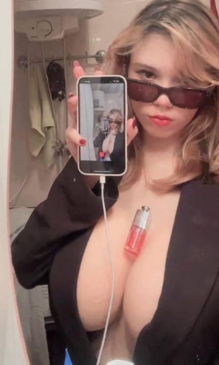 Китти Кэт горячие фото. Китти Кэт горячие фото.