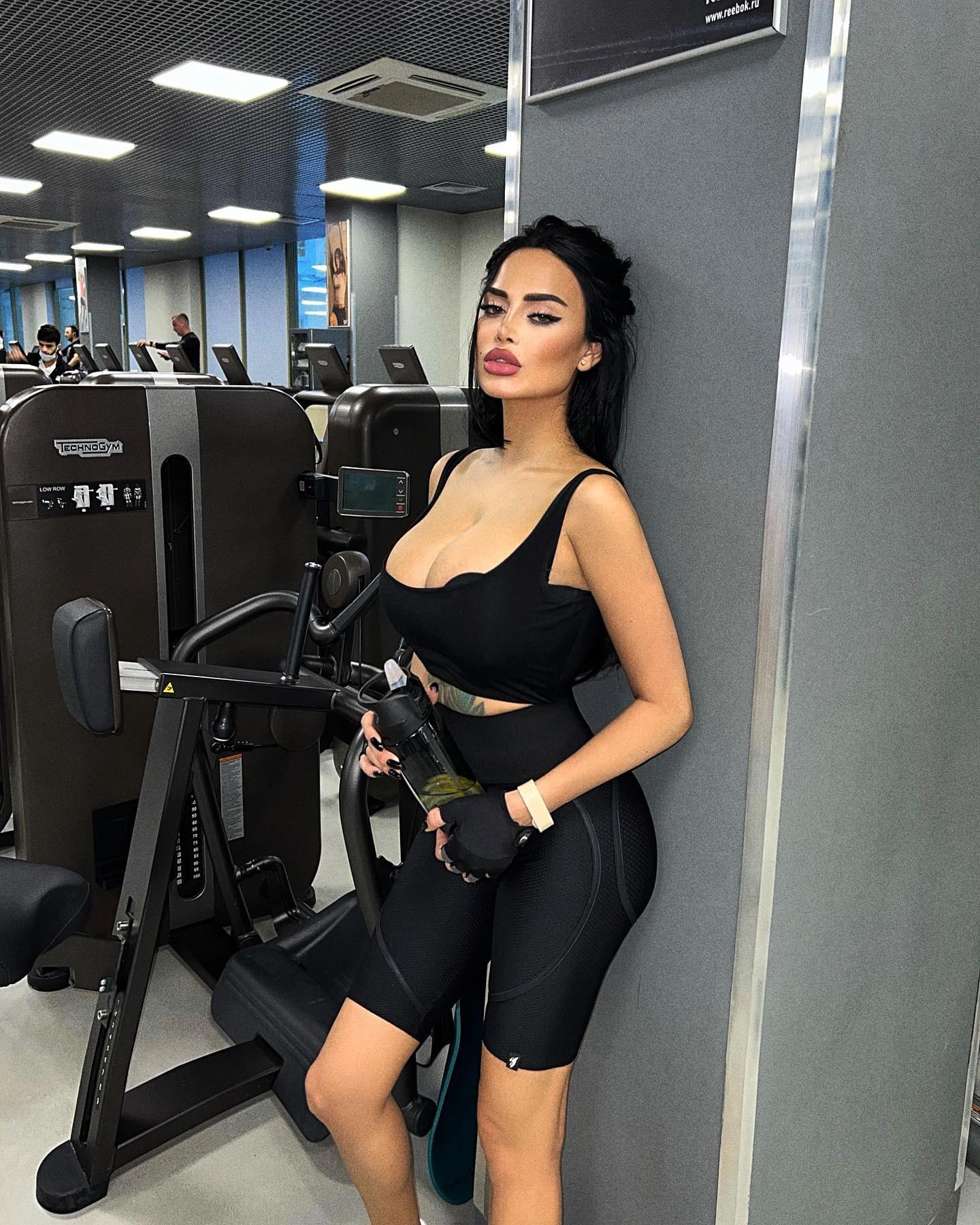 Совершенная женщина [Нита Кузьмина].