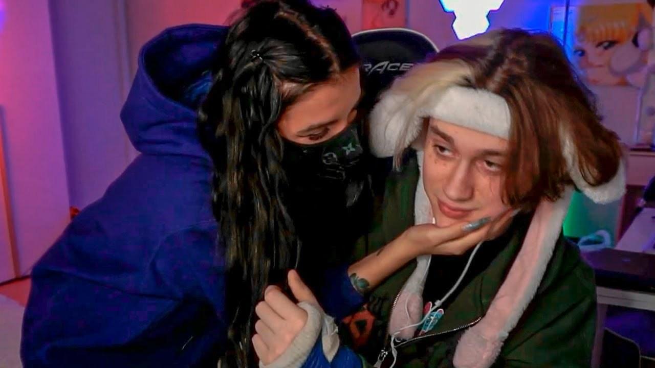 Слив Амину Тендерлибае затравили за то, что она решила перестать общаться с Некоглаем. Слив Амину Тендерлибае затравили за то, что она решила перестать общаться с Некоглаем.