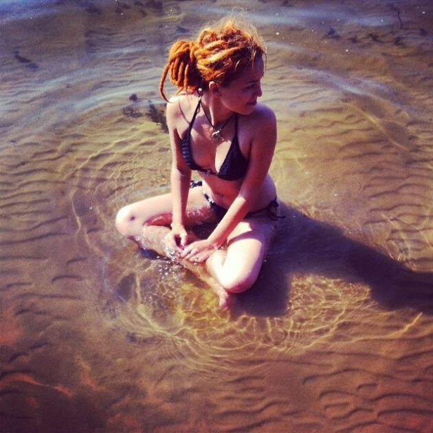 Здесь можете посмотреть слитые фото вики картер, где Виктория позирует в негляже. Здесь можете посмотреть слитые фото вики картер, где Виктория позирует в негляже.