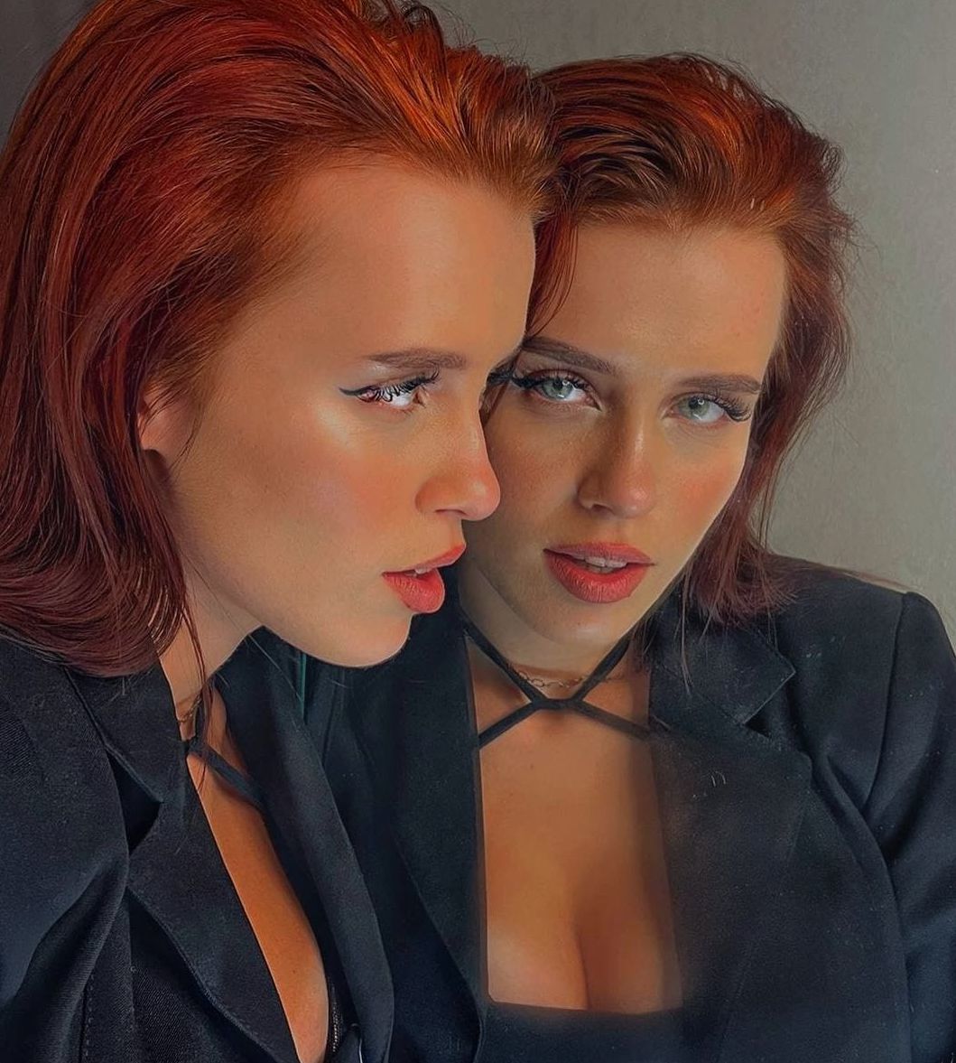 Самые красивые девушки в чулках Devochkassevera. Самые красивые девушки в чулках Devochkassevera.