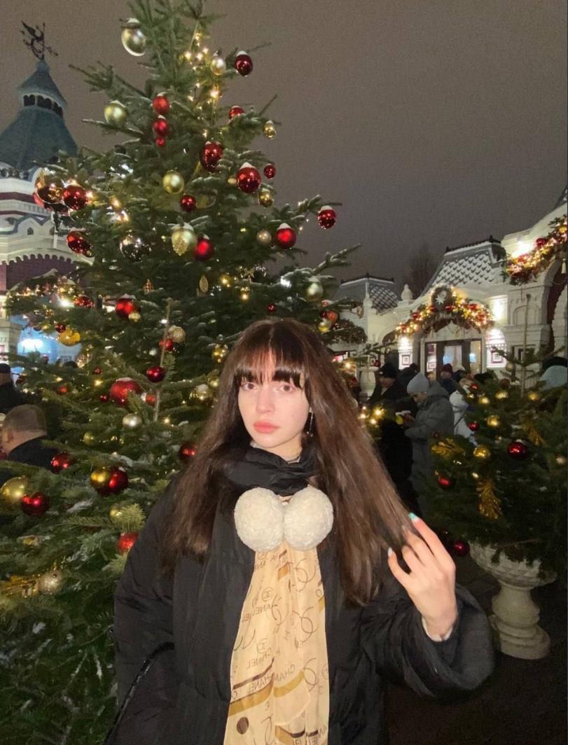 Зимний снимок с Baby Cute у ёлочки. Зимний снимок с Baby Cute у ёлочки.