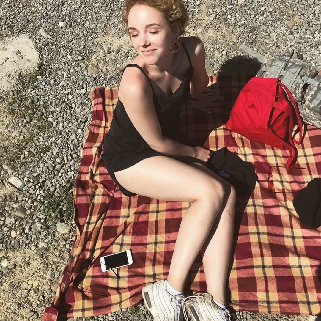 Горячая блондинка родилась летом 1999 года. Горячая блондинка родилась летом 1999 года.