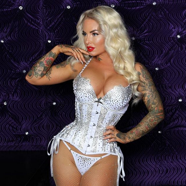 Кристи Мак обножонка 2022