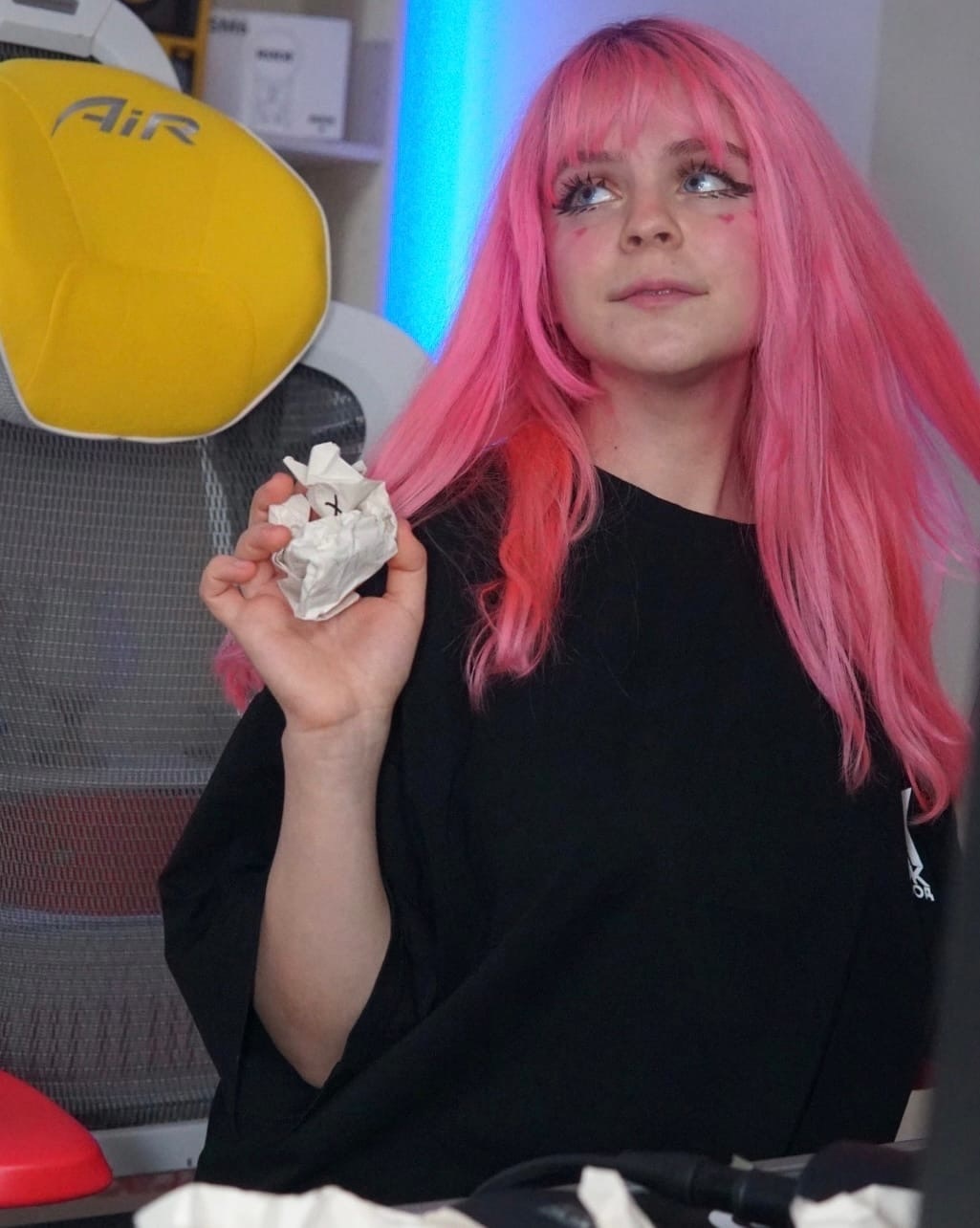 Розовая Эми Роуз. Розовая Эми Роуз.