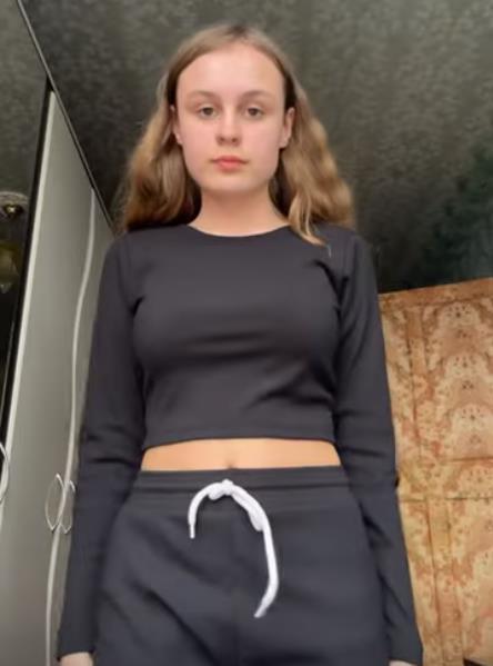 Дарья Варченко фотки в спортивном костюме. Дарья Варченко фотки в спортивном костюме.