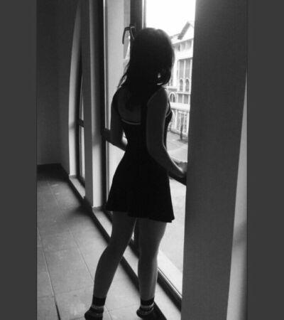 Все снимки очень откровенные и сексуальные. Все снимки очень откровенные и сексуальные.