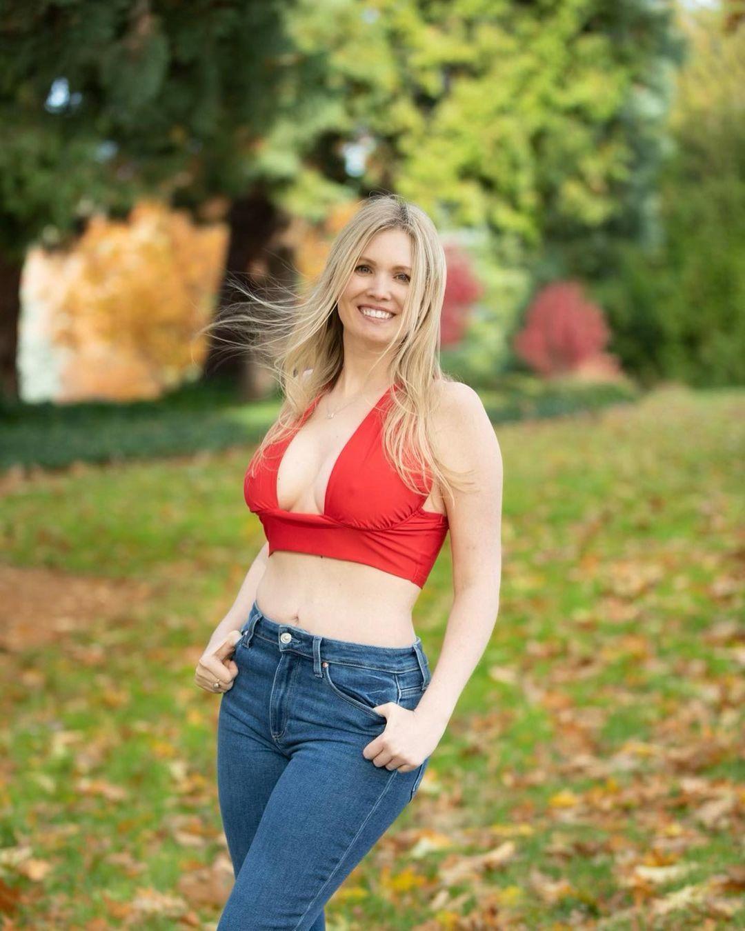 Новый слив Джейн Холли