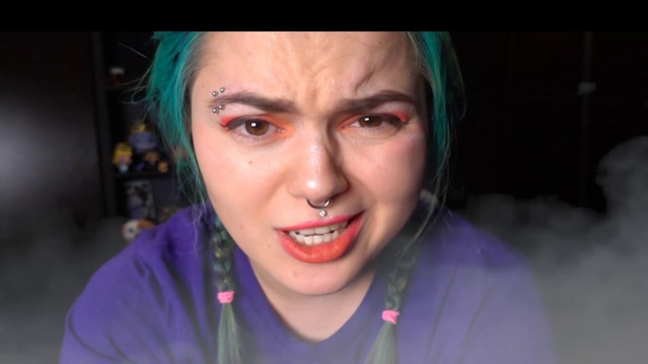 Голая Вика Картер Голая Вика Картер