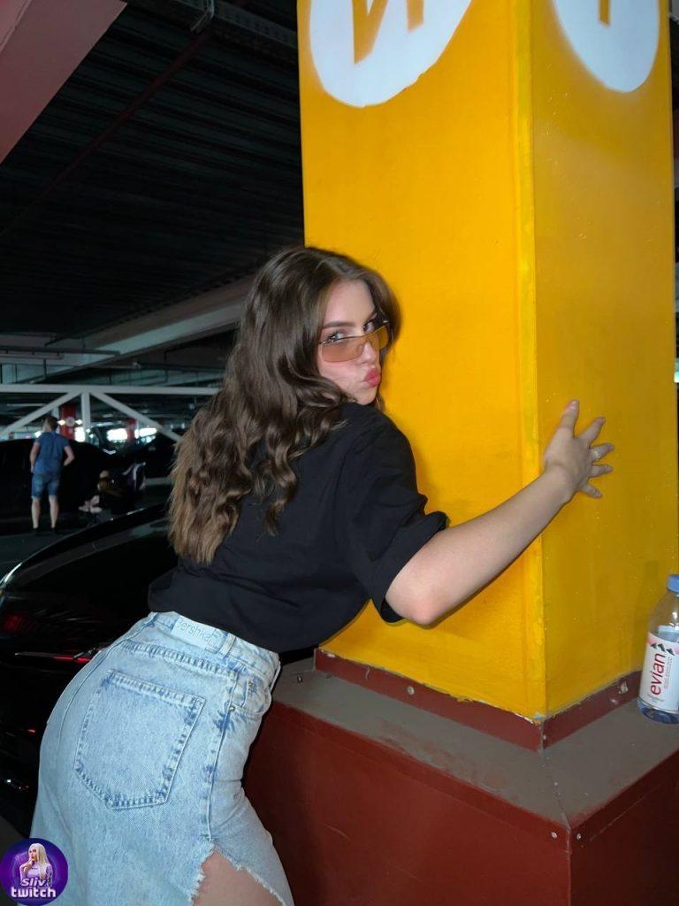 Барби Герл стримерша, блогерша и тиктокерша. Барби Герл стримерша, блогерша и тиктокерша.