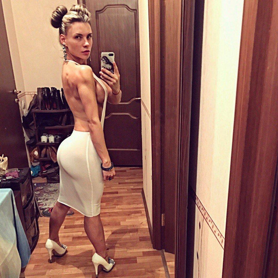 Горячая фитнес модель Наталья Зиброва на фото в нижнем белье. Горячая фитнес модель Наталья Зиброва на фото в нижнем белье.