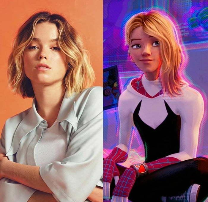 Слитая в сеть фотка голой попы Олкок в бикини на пляже с подругой. Слитая в сеть фотка голой попы Олкок в бикини на пляже с подругой.