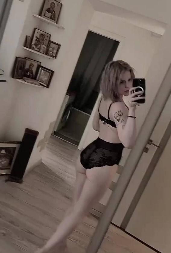 Слив популярных тик-токерши Pinkguno Слив популярных тик-токерши Pinkguno