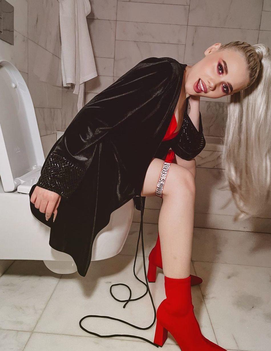 Diana Di слив Diana Di слив