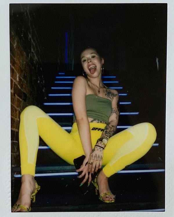 Инстасамка: фото и биография девушки