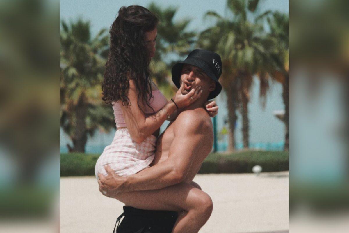 Блогер Михаил Литвин расстался со звездой «Холостяка» Адель Вейгель. Блогер Михаил Литвин расстался со звездой «Холостяка» Адель Вейгель.