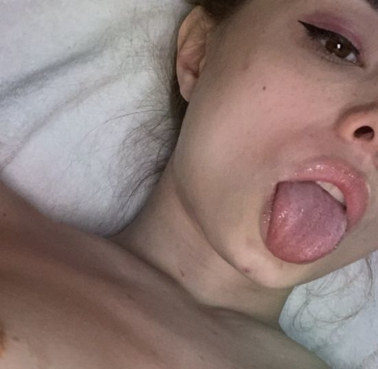 Слив горячих фото Мисс Викки. Слив горячих фото Мисс Викки.