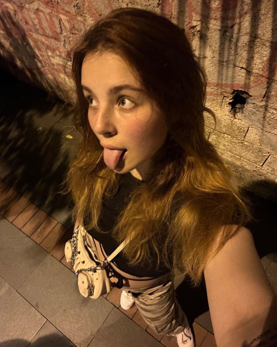 Горячие фото annyawell. Горячие фото annyawell.