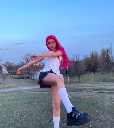 Дора певица Дарья Шиханова без макияжа