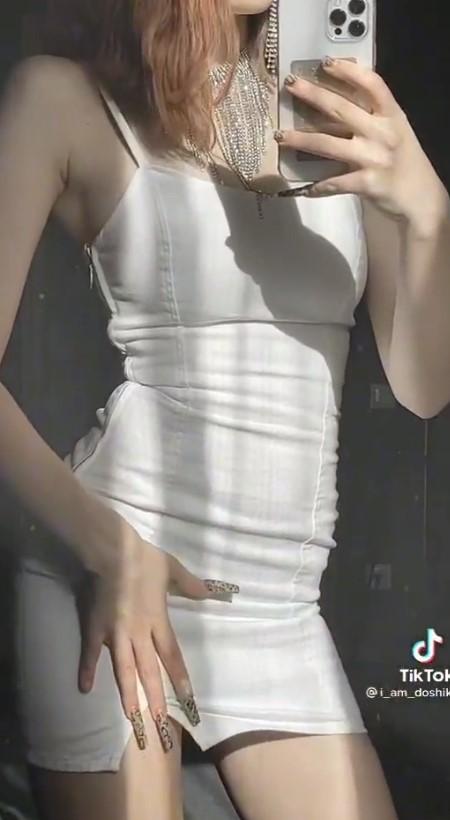 Сексуальная блогерша Даша Дошик на слитых фото из телеграмм 2024. Сексуальная блогерша Даша Дошик на слитых фото из телеграмм 2024.
