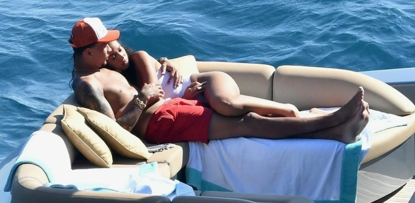 Горячие фото Синди Кимберли и деле Алли отдыхают на море. Горячие фото Синди Кимберли и деле Алли отдыхают на море.