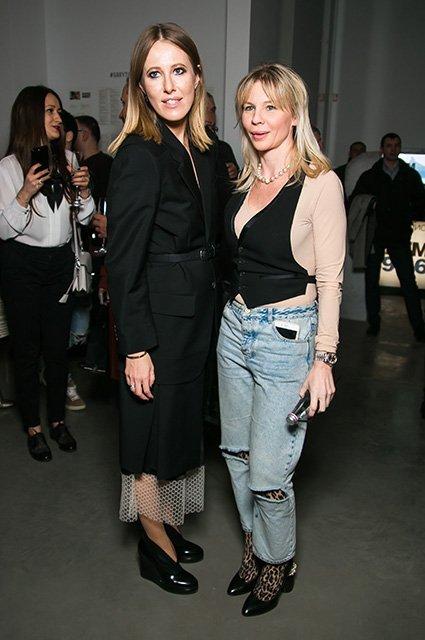 Надя Сказка начала свою карьеру в интимной индустрии в 47 лет. Надя Сказка начала свою карьеру в интимной индустрии в 47 лет.