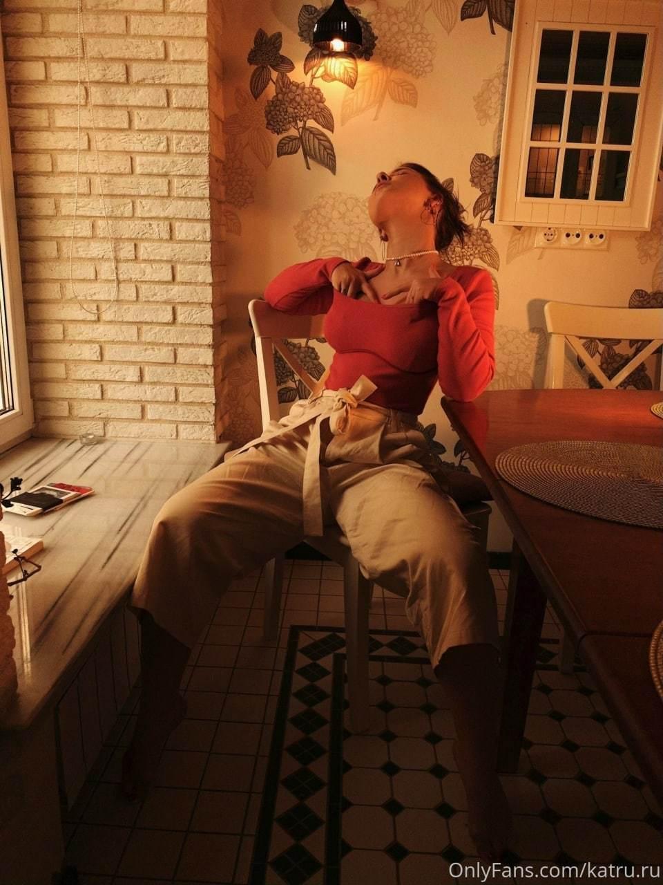 Популярная инста-модель, актриса фильмов для взрослых, известная онлифанс-модель. Популярная инста-модель, актриса фильмов для взрослых, известная онлифанс-модель.