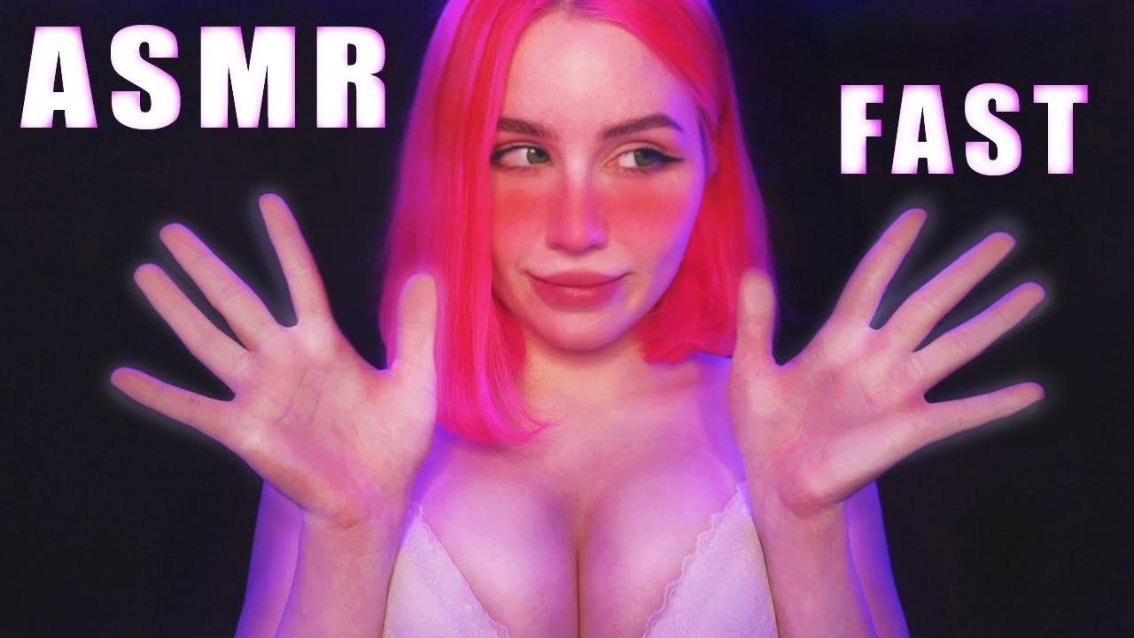 Является яркой представительницей интернет-тренда ASMR. Является яркой представительницей интернет-тренда ASMR.