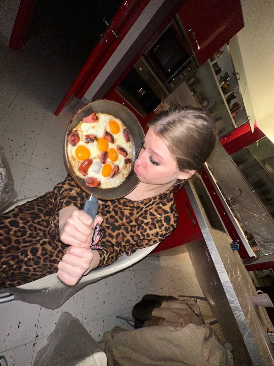 Свежий слив фоток блогерши госпожа эвелин. Свежий слив фоток блогерши госпожа эвелин.