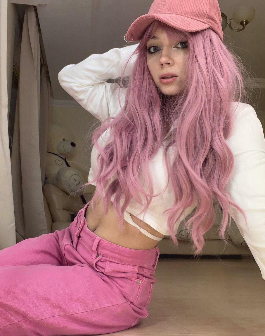 Тиктокерша Алена Бобриха — слив горячих фото 2022. Тиктокерша Алена Бобриха — слив горячих фото 2022.