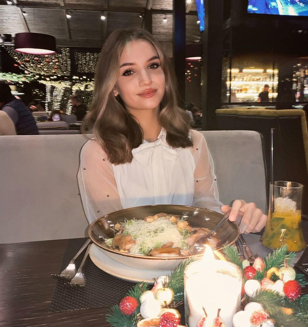 Дуняша W Berry - слив с онлифанс голых фото Дуняша W Berry - слив с онлифанс голых фото