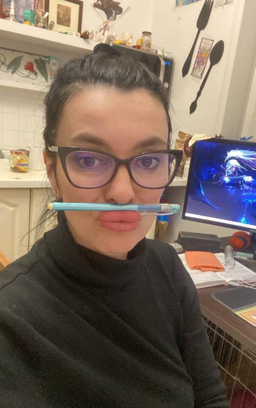 Мама огра слив. Мама огра слив.