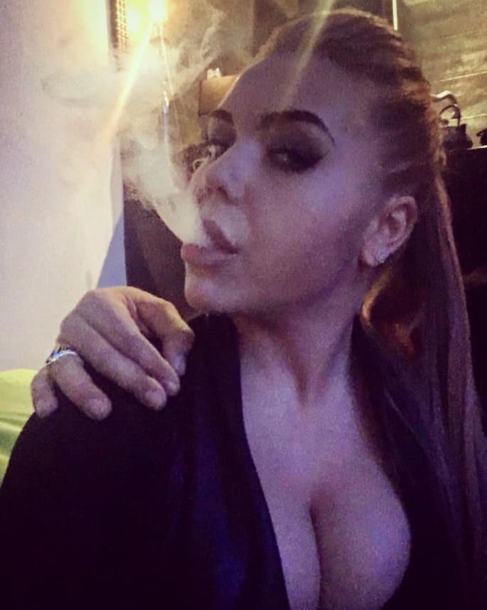 Горячие фото блогера Карины Кросс. Горячие фото блогера Карины Кросс.