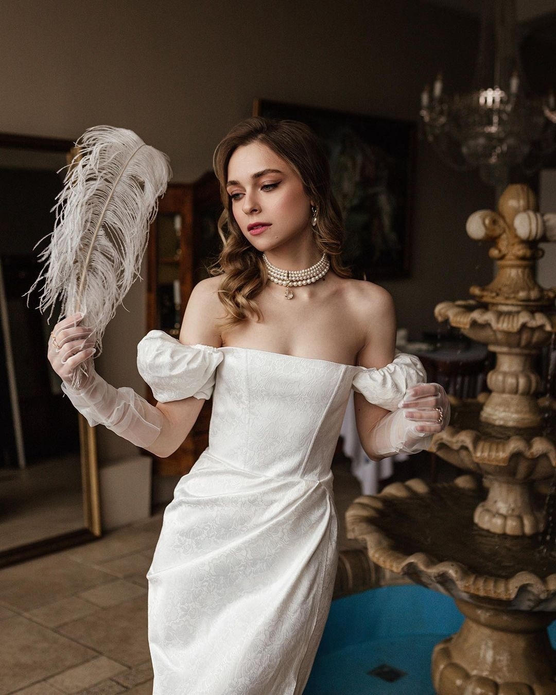 Актриса Анастасия Крылова- восходящая звезда российского кино, сыграла в "Трудные подростки". Актриса Анастасия Крылова- восходящая звезда российского кино, сыграла в "Трудные подростки".