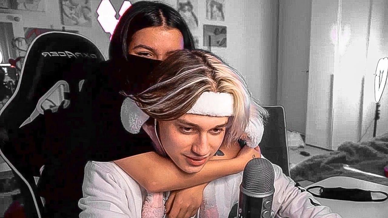 Слив Некоглая и Амины Тендерлибае 2023 (30 фото). Слив Некоглая и Амины Тендерлибае 2023 (30 фото).