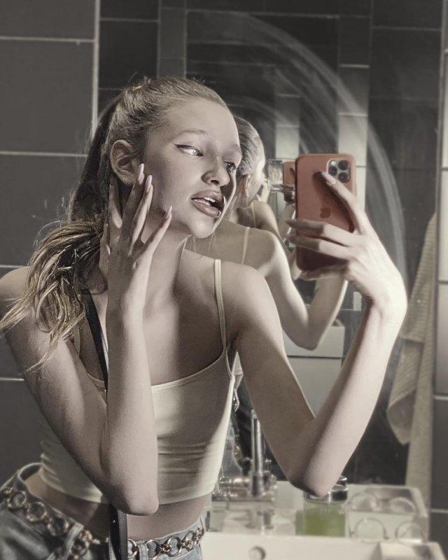 Anokhina_Elizabeth_2007, Лиза Анохина в купальнике. Anokhina_Elizabeth_2007, Лиза Анохина в купальнике.